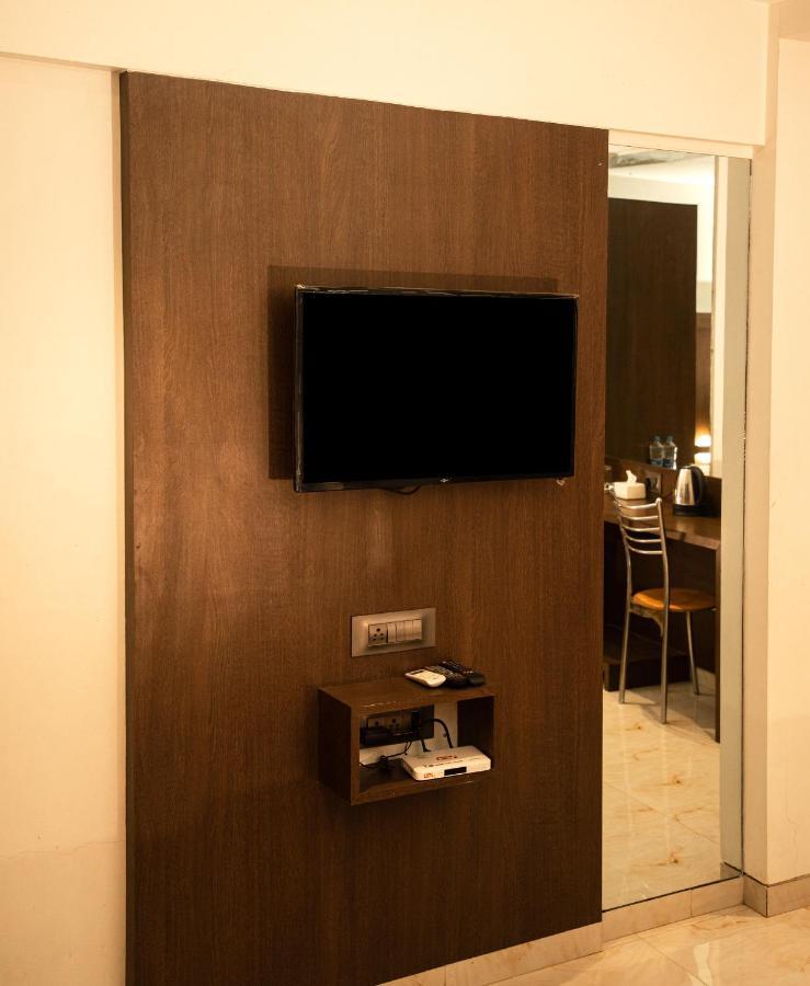 Hotel Monarch Express Near Karnala Sports Academy Panvel,Νάβι Μουμπάι Εξωτερικό φωτογραφία