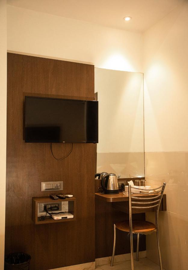 Hotel Monarch Express Near Karnala Sports Academy Panvel,Νάβι Μουμπάι Εξωτερικό φωτογραφία