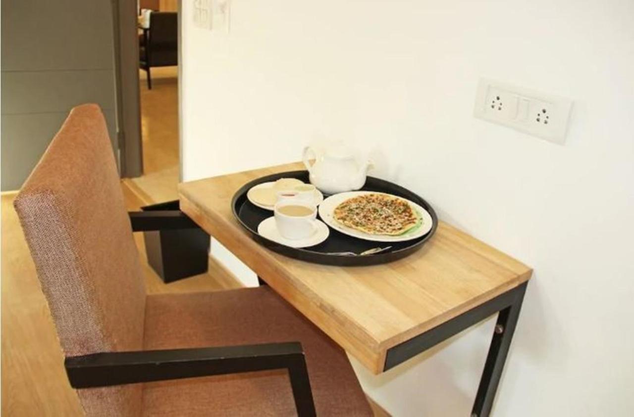 Hotel Monarch Express Near Karnala Sports Academy Panvel,Νάβι Μουμπάι Εξωτερικό φωτογραφία